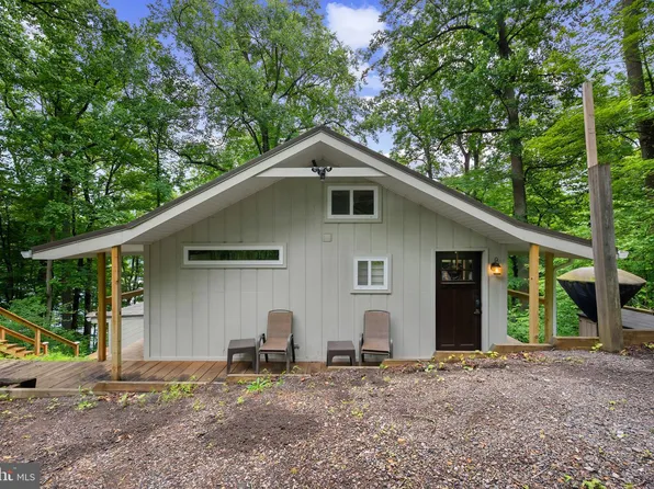 112 Scenic View Dr, Addison, PA 15411