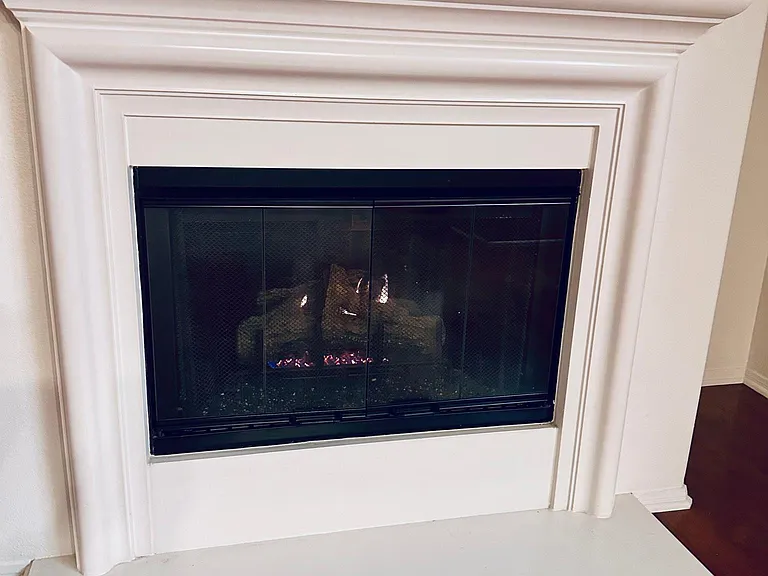 Gas fireplace.