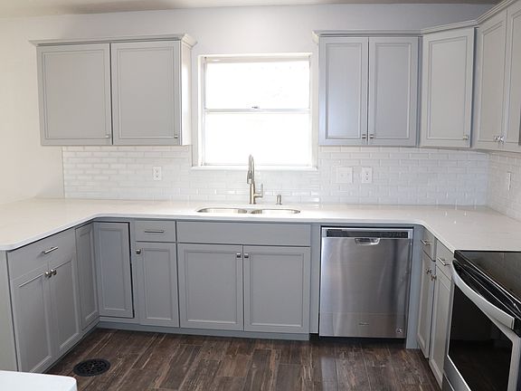 Great kitchen lighting