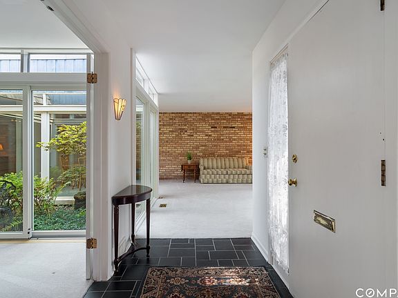 4th image of 1837 Somerset Ln