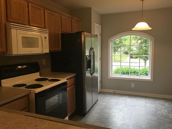 5th image of 2520 Langstane Ln