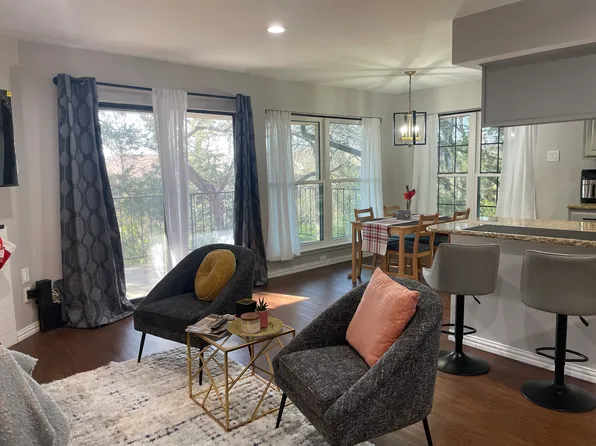 (undisclosed Address), Dallas, TX 75211