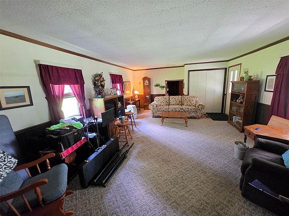 5th image of 18545 Elgin Rd