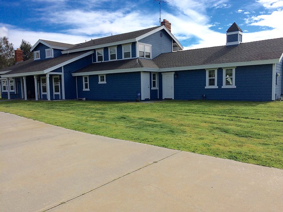 2nd image of 30033 De Portola Rd