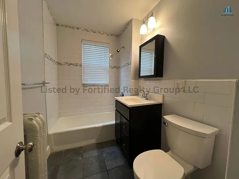 142 Washington St #1 — Photo 15