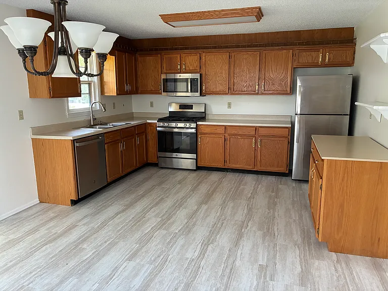 502 Dogwood Dr — Photo 12