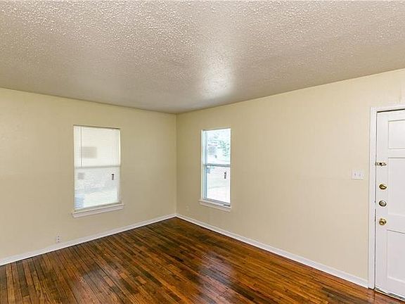 5th image of 1441 Melbourne Dr