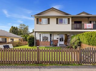 491 Lakes Rd #1, Duncan, BC V9L3E9
