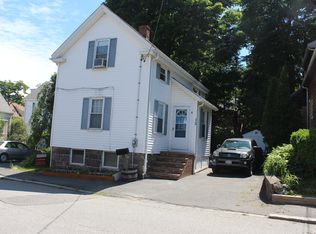 13 Bow St, Salem, MA 01970