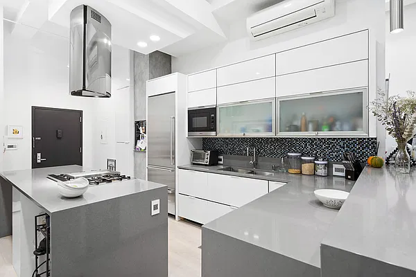 Rented by Corcoran | media 6