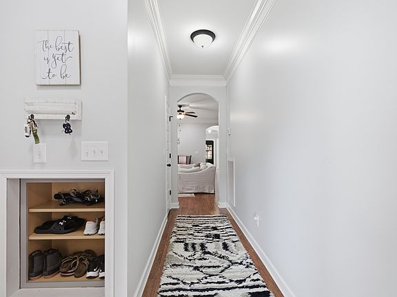 5th image of 2214 Cason Ln