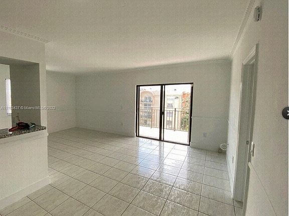 5th image of 9300 Fontainebleau Blvd #E614