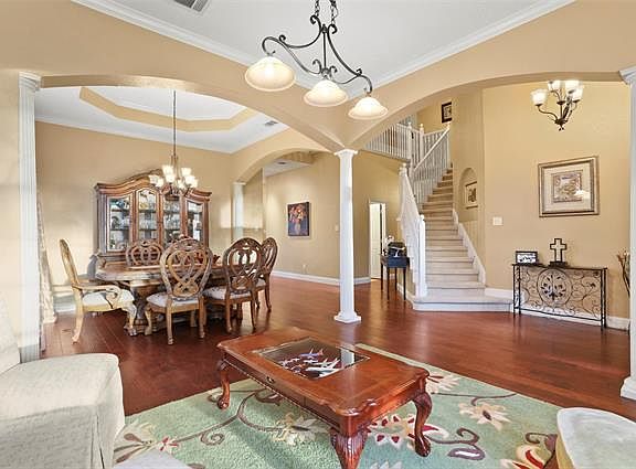 4th image of 3302 Abingdon Dr