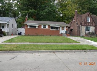 18285 Fenton St, Detroit, MI 48219