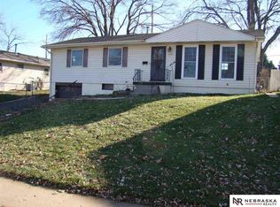 13915 Weir St, Omaha, NE 68137