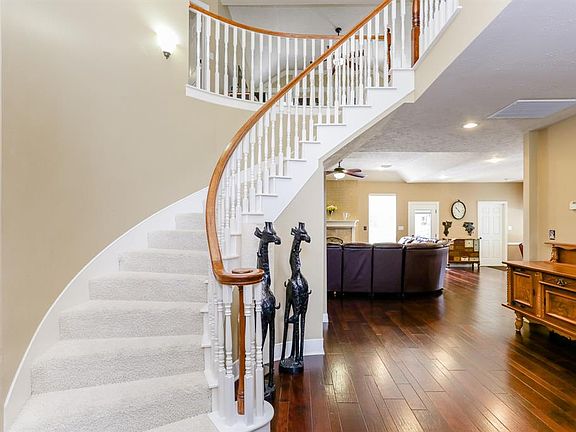 4th image of 1710 Forestlake Dr