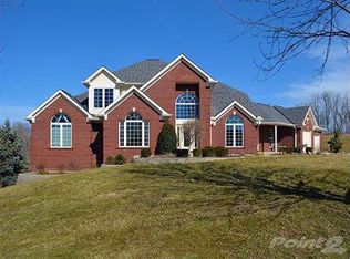 8250 Kara Ln, Hebron, KY 41048