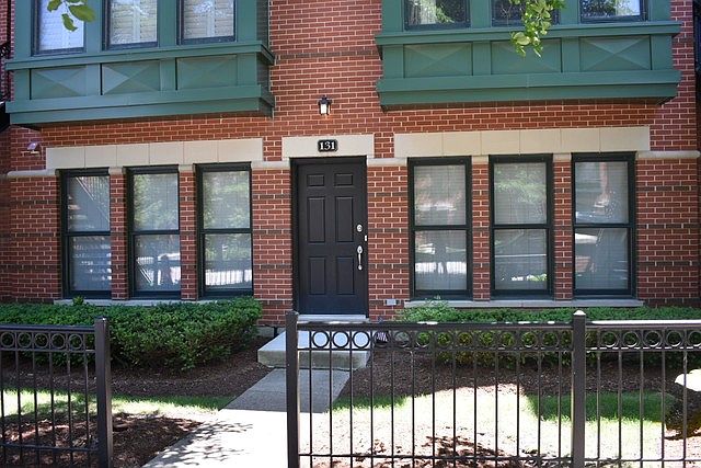 1st image of 131 N Rose St #131