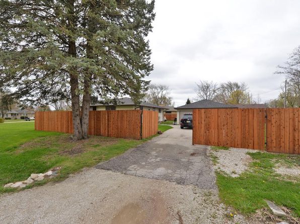 7209 South Quincy AVENUE, Oak Creek, WI 53154