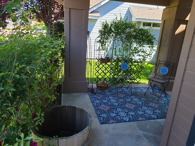 2262 N Aronmink Way — Photo 3