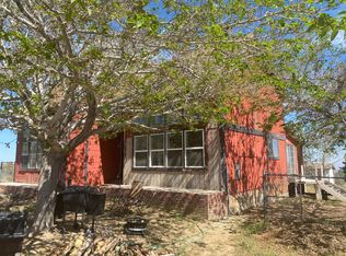 4624 Snowline Rd, Phelan, CA 92371