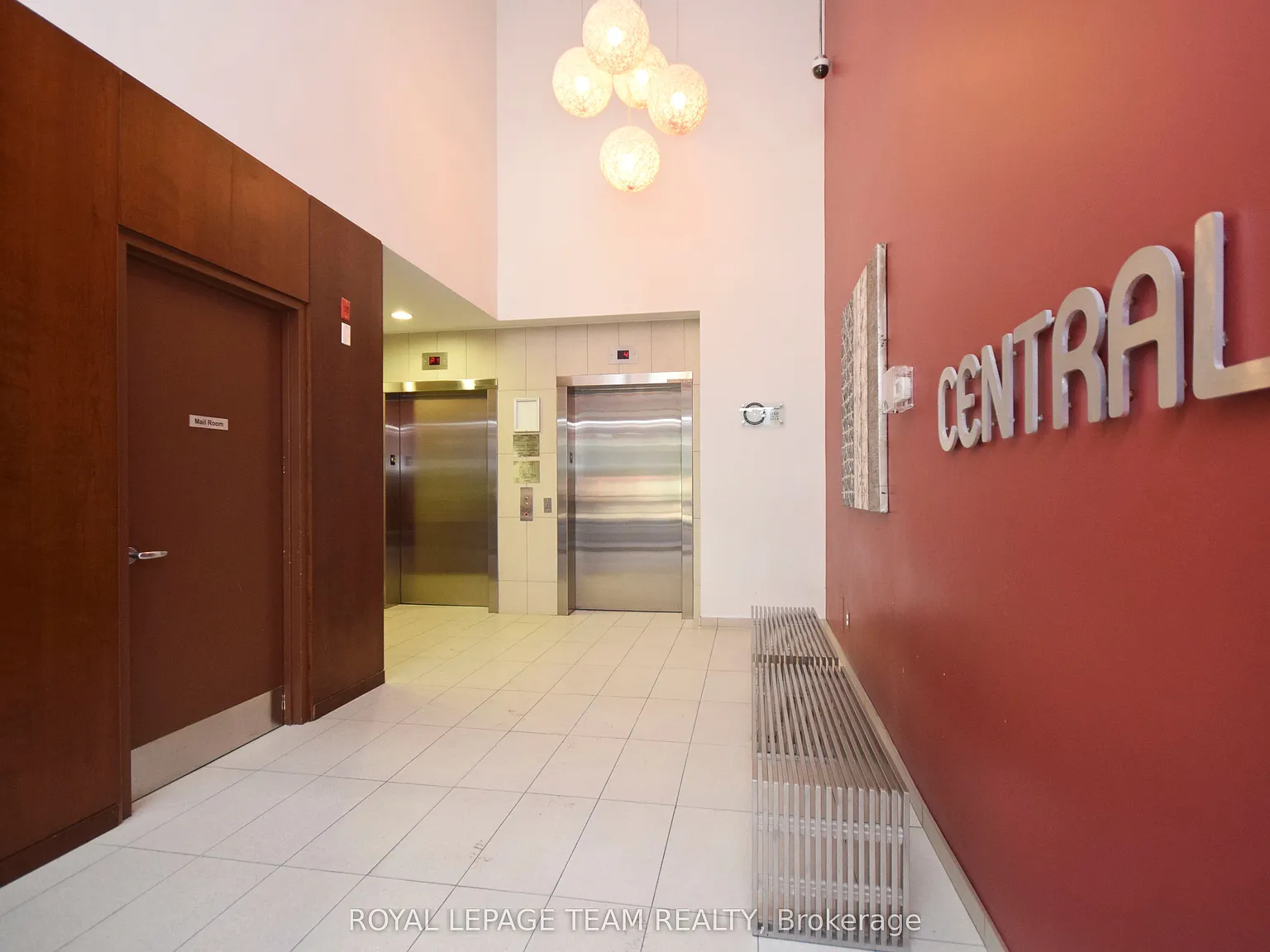 1 bed, $2,000 — Photo 4