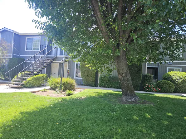 4323 N Emerson Ave #102, Fresno, CA 93705