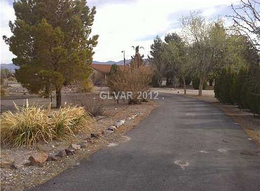 1st image of 850 W Joy Ln