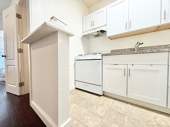 2nd image of 639 S Cochran Ave APT 106
