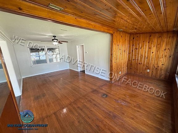 3rd image of 3362 Sylvia St