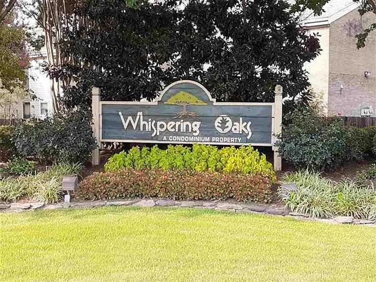 6696 Whispering Oak Pl #4 — Photo 1