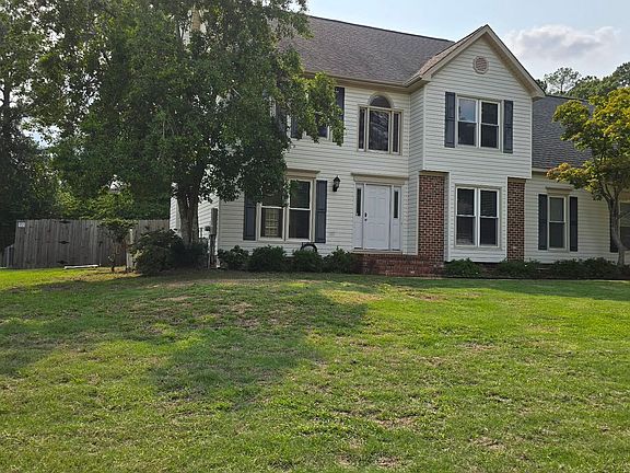 3rd image of 4488 Penhurst Ct