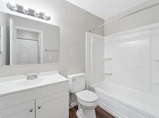 17250 Raupp St #108, Melvindale, MI 48122