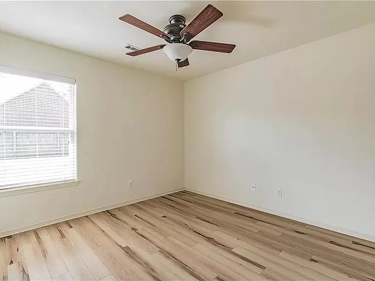 4607 SW Limestone Ave — Photo 17