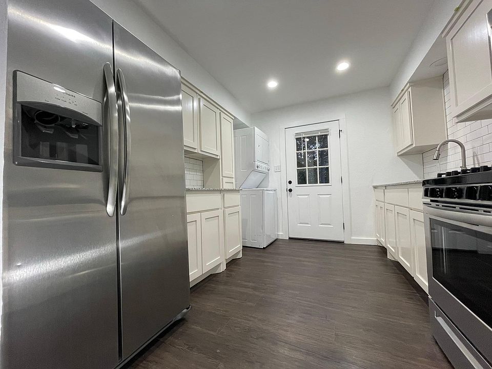 1st image of 805 E Florida St #805