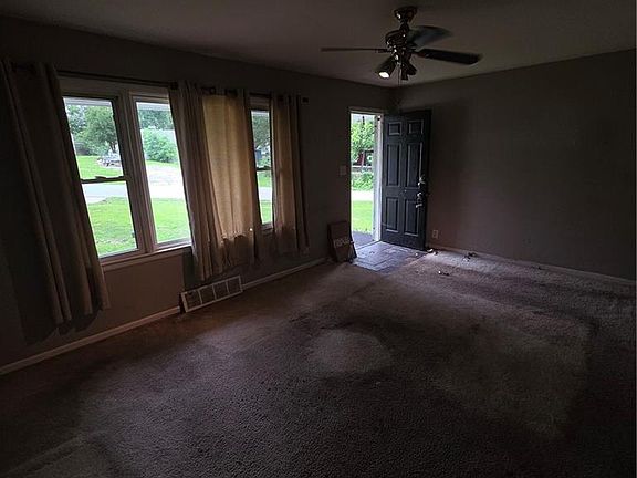 2nd image of 10318 E 19th Ter