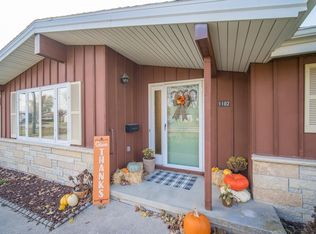 1102 N Water St, Watertown, WI 53098