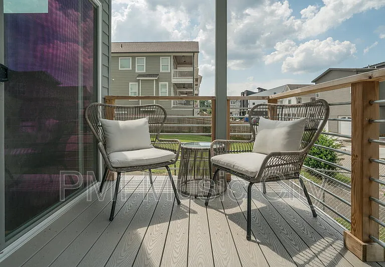 936 Southside Pl — Photo 21