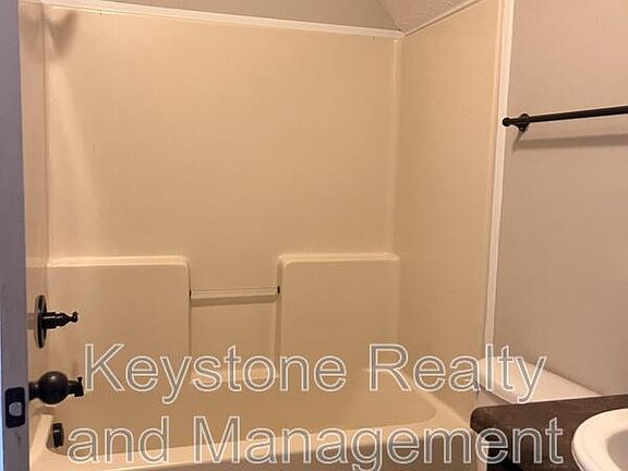 5th image of 968 Culverson Ct