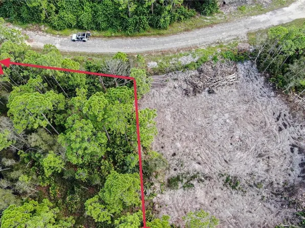 511 Ladd St, Lehigh Acres, FL 33974