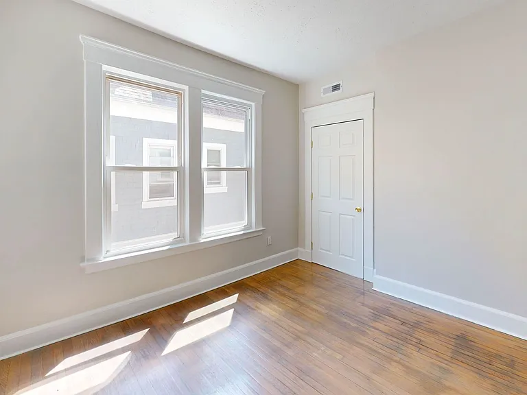 254 Orchard St #2 — Photo 8