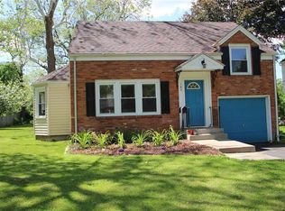 143 Valley Rd, Rochester, NY 14618