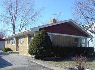 4618 Dubois Blvd, Brookfield, IL 60513