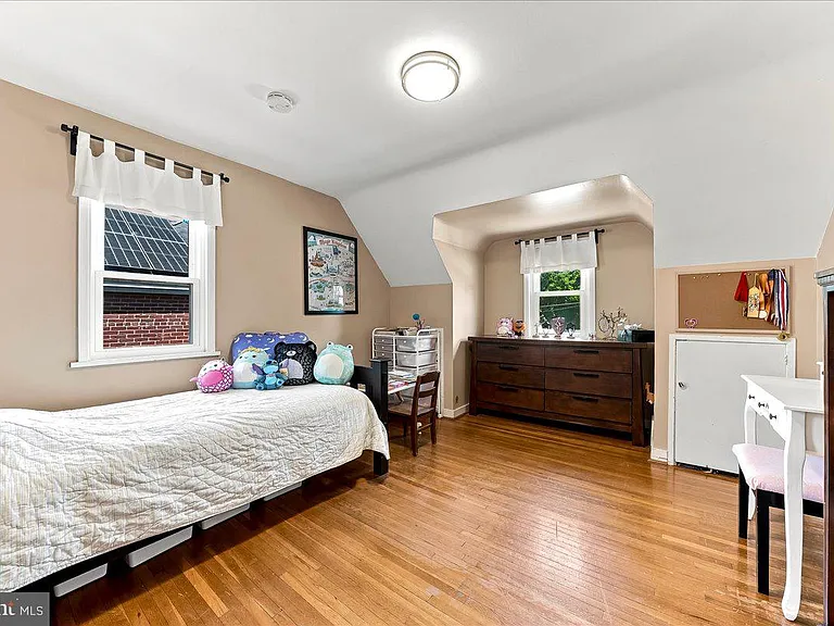 416 Valley View Rd — Photo 26