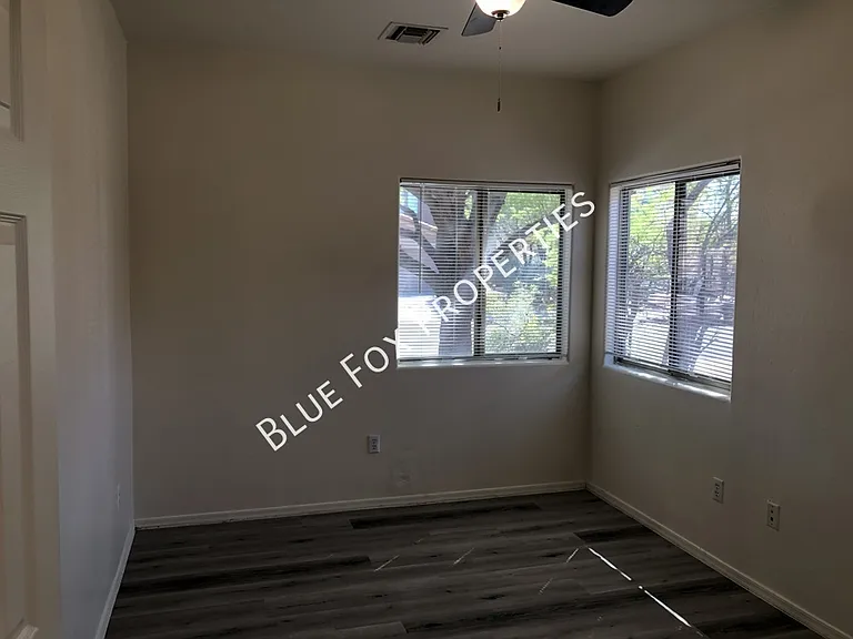 7651 E Majestic Palm Ln — Photo 10