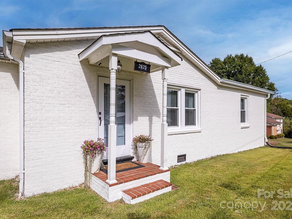 2625 20th Street Ln NE, Hickory, NC 28601 | Zillow