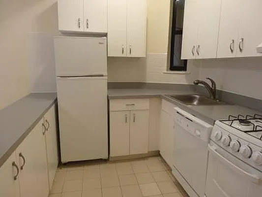 Rented by City & Suburban | media 11