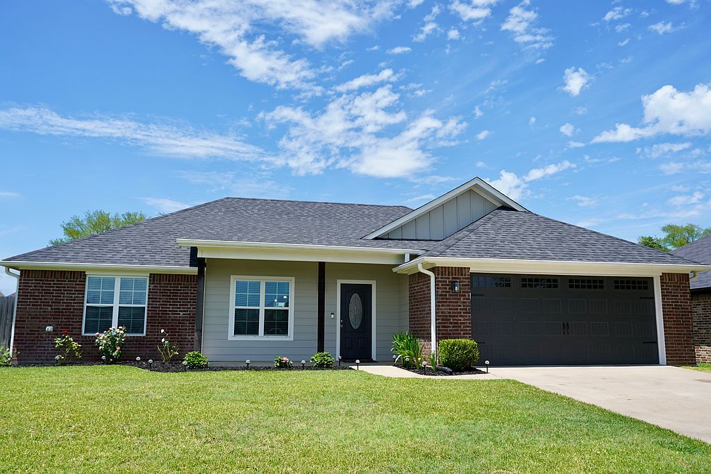 411 Harrell Dr - Property Image