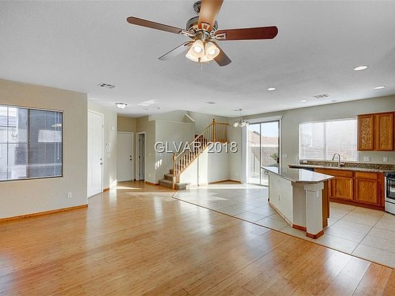 4th image of 545 Coastal Dreams Ave