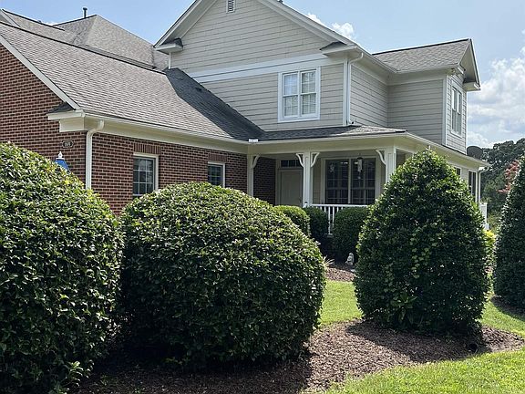 3rd image of 1101 Fairway Villas Dr